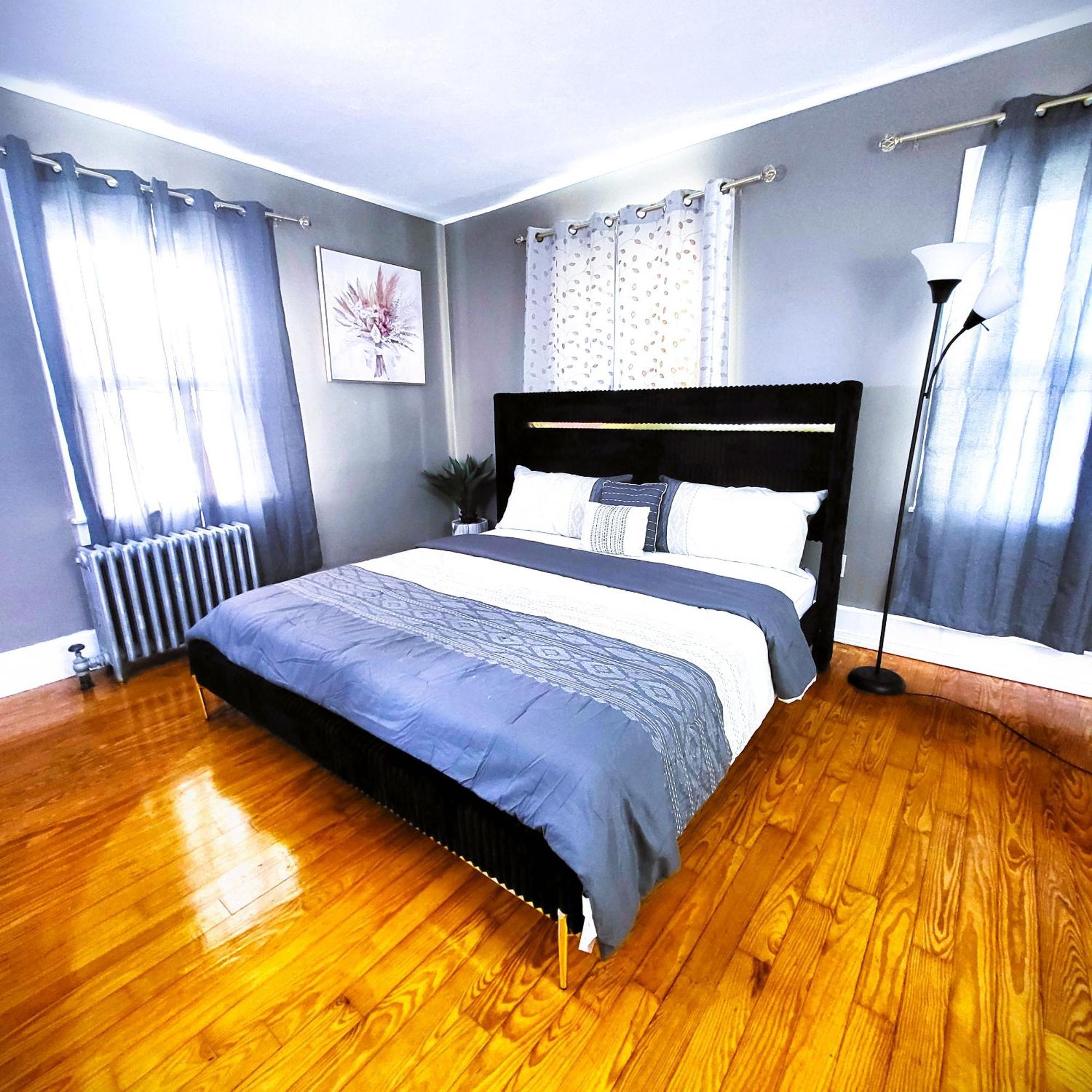 Majestic Living Close To Boston- Family And Group Friendly Appartamento