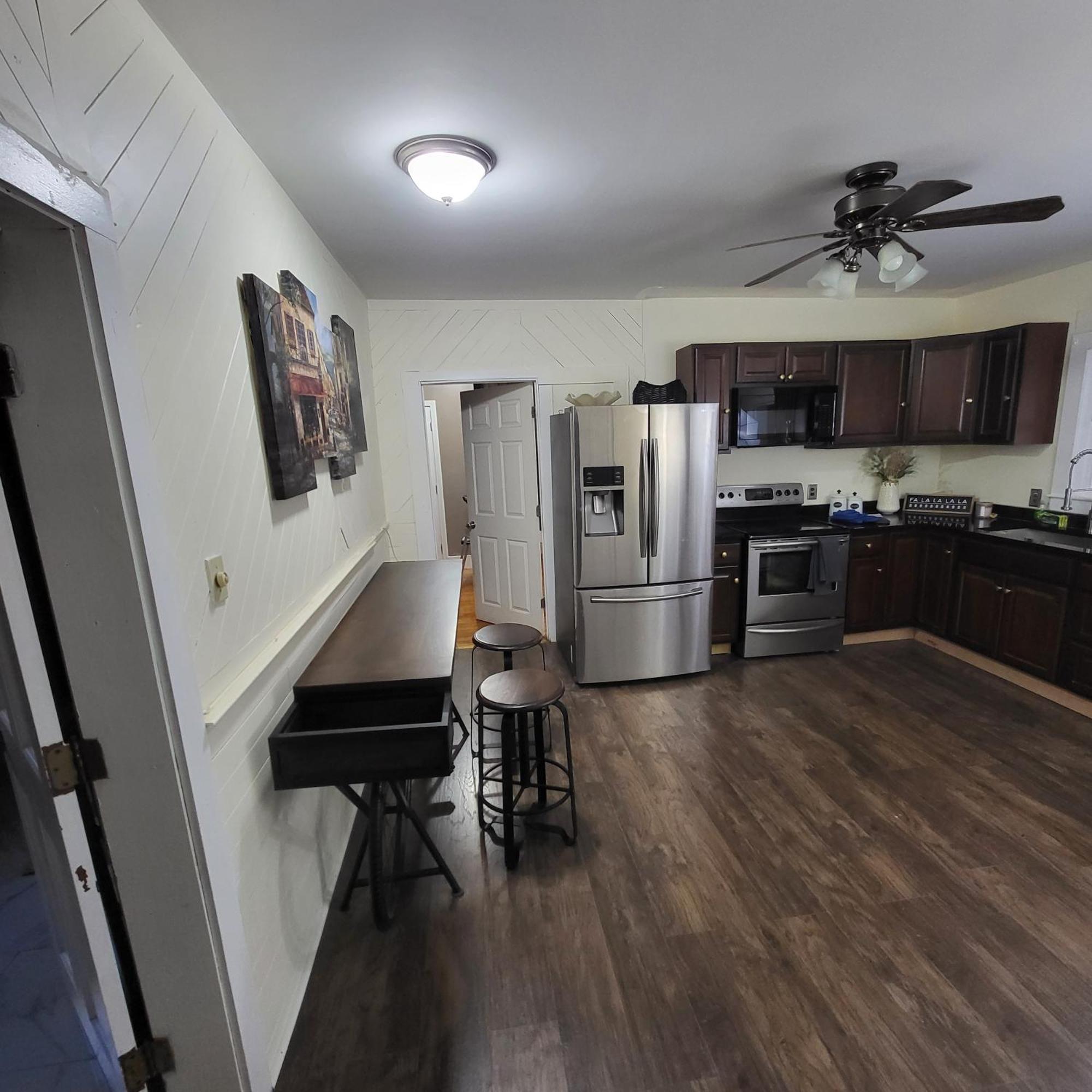 Majestic Living Close To Boston- Family And Group Friendly Appartamento *