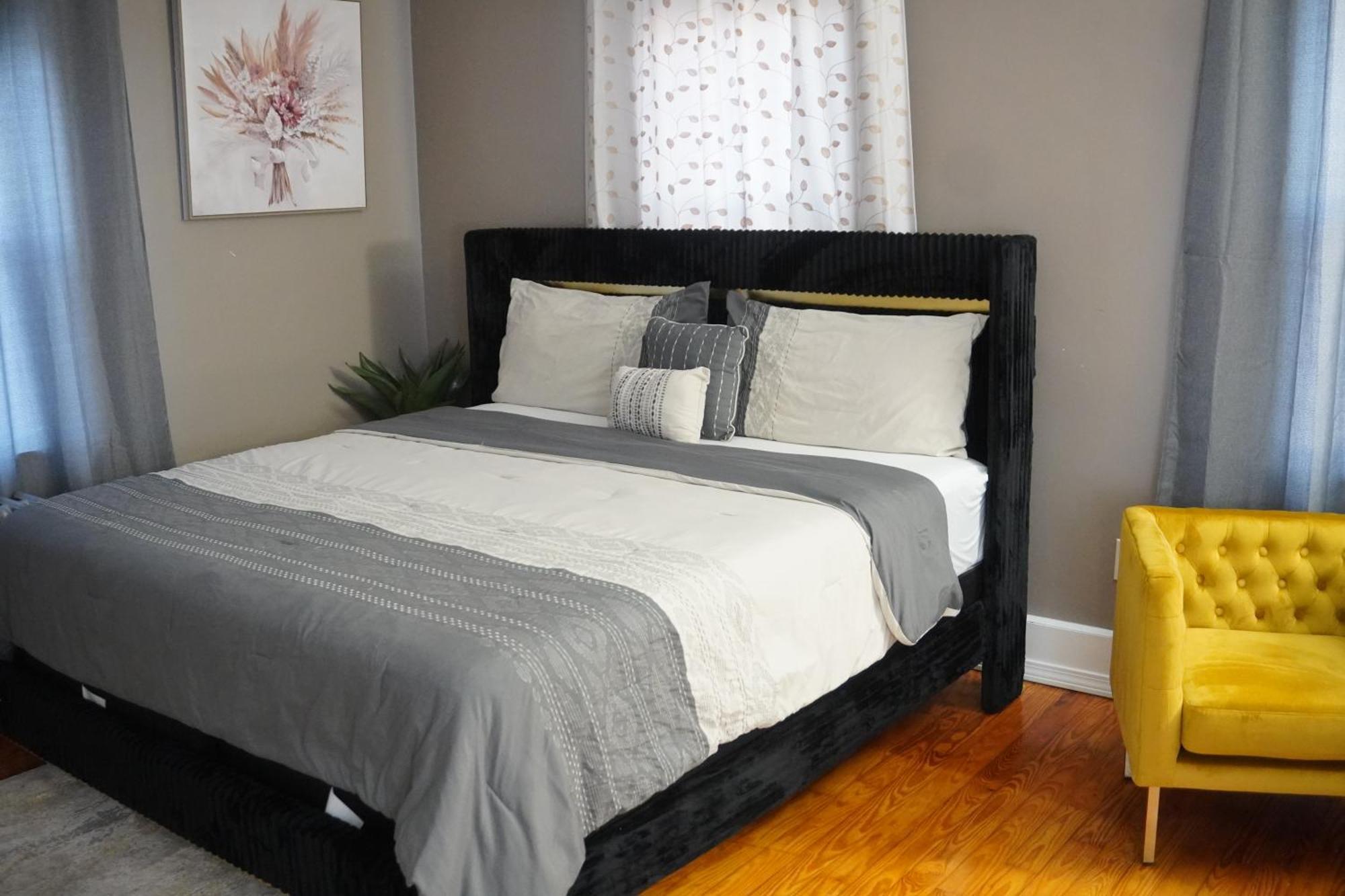 Majestic Living Close To Boston- Family And Group Friendly *